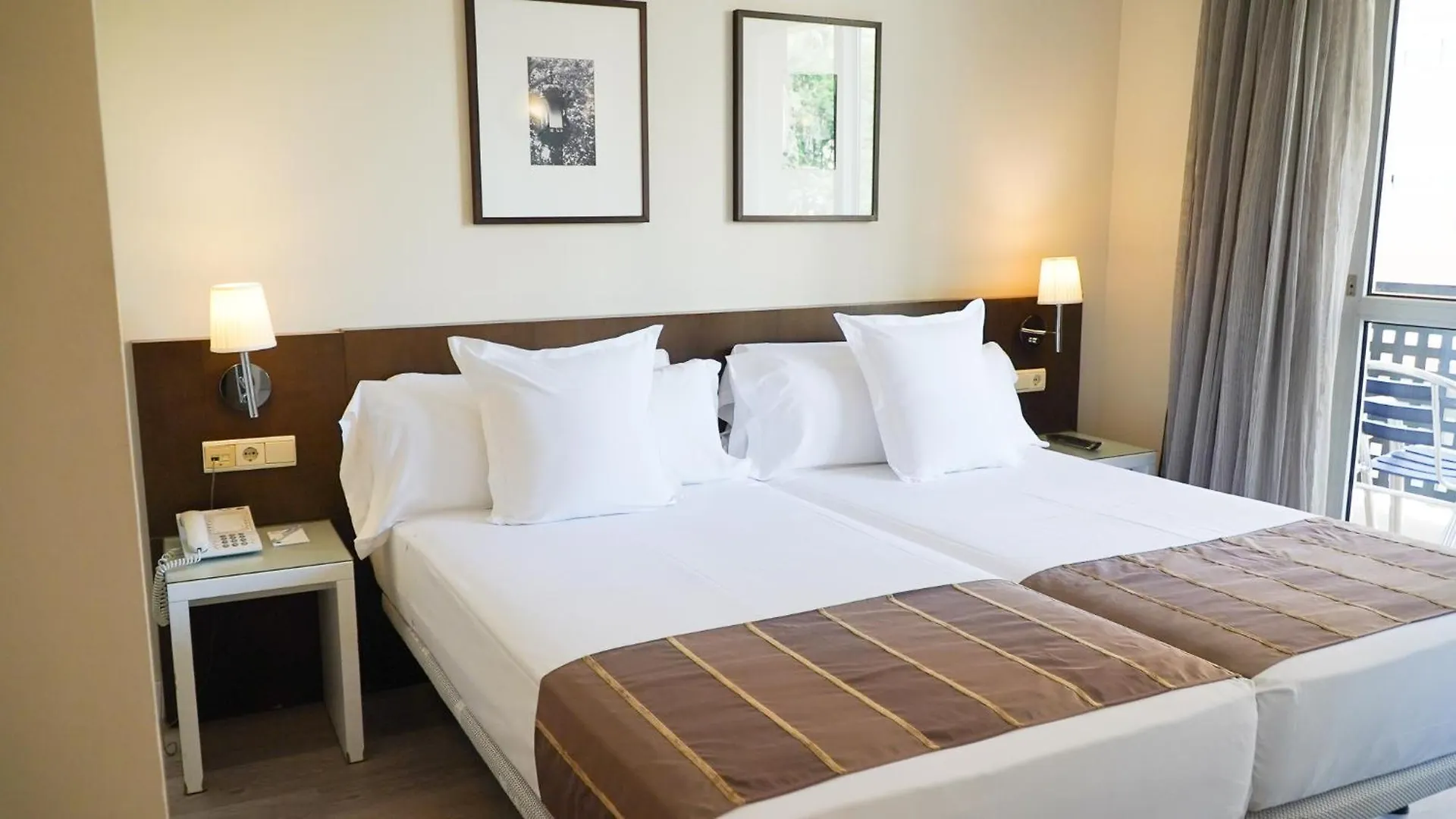 Vertice Sevilla 4*, إشبيلية إسبانيا