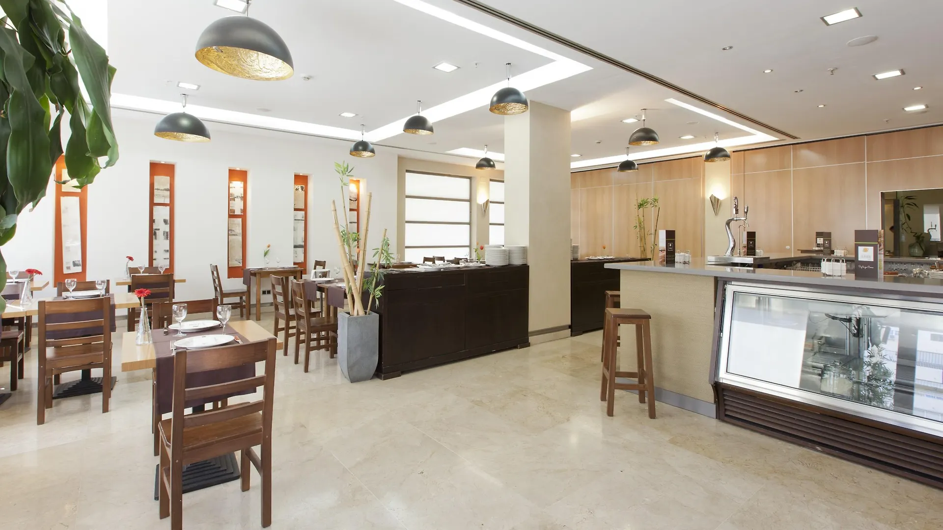 Hotel Vertice Sevilla