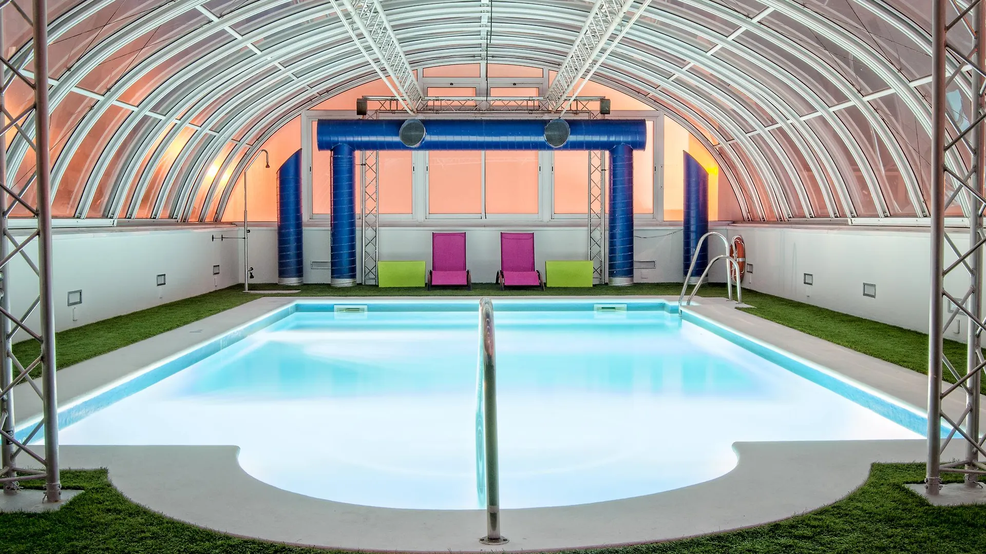Hotel Vertice Sevilla