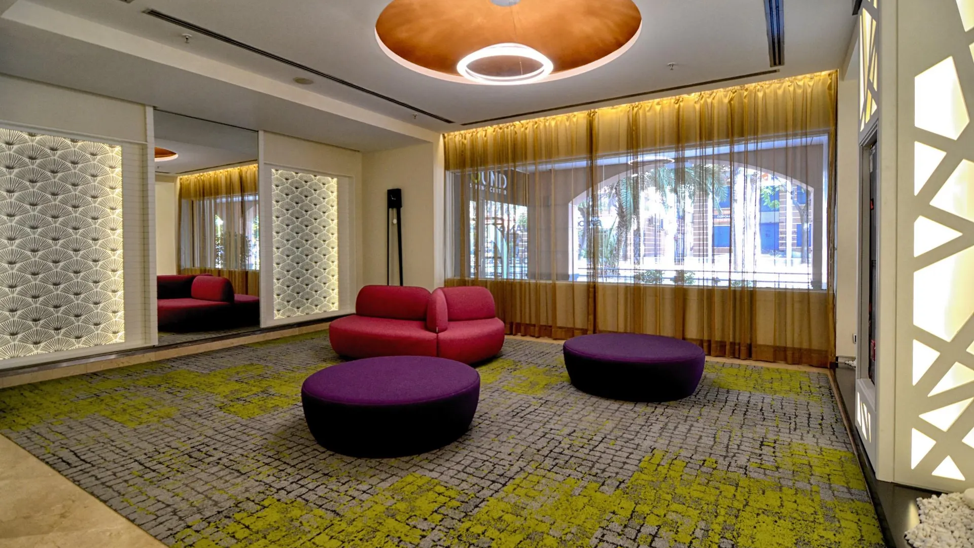 **** Hotel Vertice Sevilla Španělsko